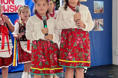 received_1217423775691735